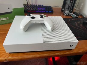 XBOX ONE S - all digital - 2