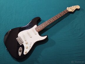 Korean 1994 Squier by Fender Stratocaster, Classic Black MIK - 2