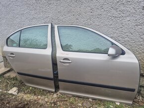 Predám dvere na Škoda Octavia II 2 sedan BEZ HRDZE 9201 - 2