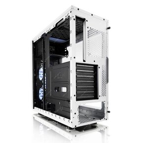 Fractal Design Focus G White Window HERNÁ PC SKRINKA. - 2