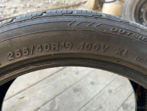 255/40R19 100V Tracmax ICE-PLUS S210 - 2