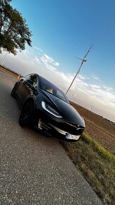 Tesla model X75D - 2