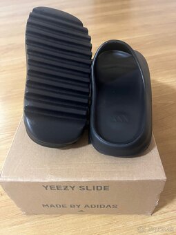 Yeezy slide Onyx 44 - 2