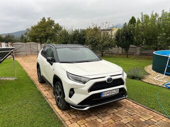 Toyota ra4 plug in hybrid 306 PS - 2