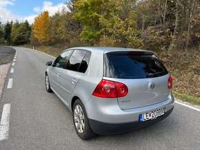 Volkswagen Golf 5  2.0 TDi 103kW - 2