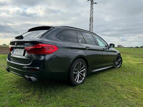 BMW 540i Touting - 2