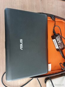 ASUS EEE PC 10" LCD disple - 2