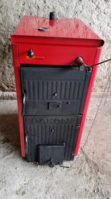 Liatinový kotol DAKON FB 25kw 5čl - 2