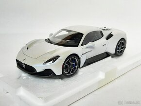 1:18 - Maserati MC20 (2020) - BBR - 1:18 - 2