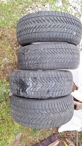 Predam pneu 215/55 r16 - 2