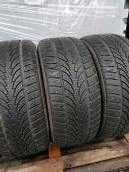 Zimne 245/45R18 Nokian - 2