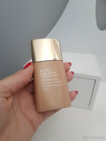 Estee Lauder Double Wear Sheer Long Wear makeup - 2