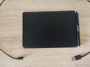 Wacom grafický tablet - 2