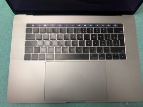 Macbook Pro 15" TouchBar 2016 - 2