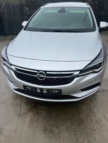 Opel Astra Sport Tourer ST 1.6 CDTI 110k Dynamic - 2