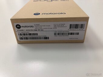 Motorola edge 50 neo PANTONE Grisaille - 2