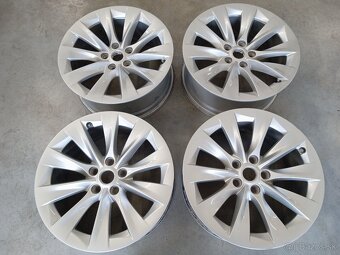 4ks ALU 5x120 R19 8J ET40 Original TESLA MODEL S - 2