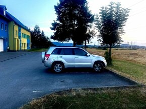 Suzuki Grand Vitara 1.9 DDiS - 2