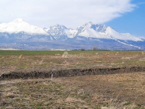 PREDAJ: stav. pozemok s IS; Mlynica okres Poprad,597 m2, 104 - 2