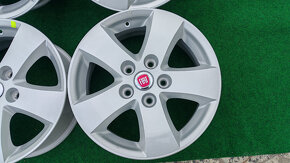 5x127 R17 --- FIAT FREEMONT ... - 2