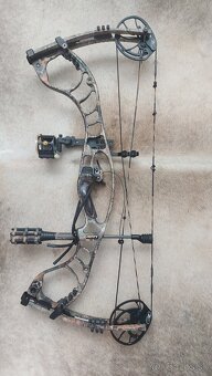 Kladkovy luk HOYT Faktor 30 - 2