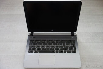 HP Pavilion 15 - 2