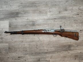 Opakovacia guľovnica Mauser  K98, La Coruna - 2