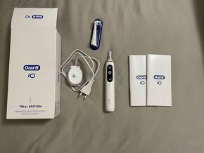 Elektricka zubná kefka Oral-B iO7 - 2