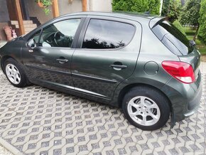 Predám Peugeot 207 1,4 HDI rok výroby 2009 - 2