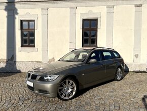 BMW 320d Touring E91 - 2