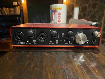 Focusrite Scarlett 2i4 2nd Generation zvuková karta - 2