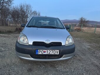 Toyota Yaris 1.0 benzín - 2