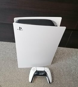 PLAYSTATION 5 - 2