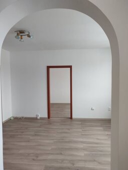 Na prenájom 2 izbový byt nezariadený 500,- Eur PK - 2