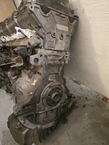 Motor M50B25 - 2