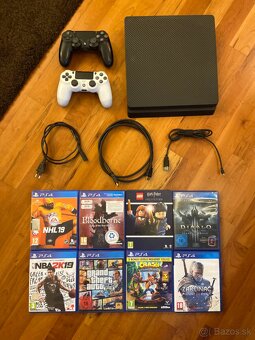 PlayStation 4 Slim 500GB + 2x ovládač + Hry + príslušenstvo - 2