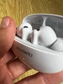 HUAWEI FREEBUDS 6I BIELE /Super cena/ - 2