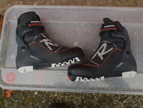 ROSSIGNOL X8 Skate běžkarske topanky NNN vel 40 ako nove - 2