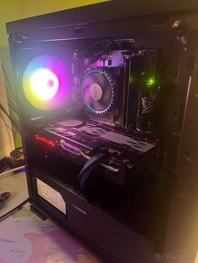 Pc : i3 12100f , 16gb ddr5 , ssd 512gb nvme , rx 5600xt - 2