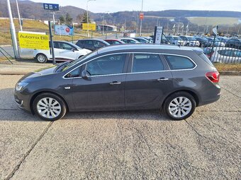 Opel Astra Sport Tourer ST 1.7 CDTI ECOTEC 130k - 2