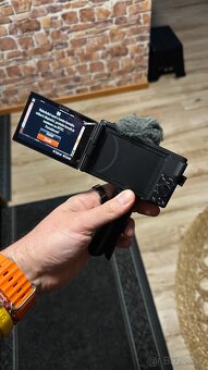 Fotoaparát Sony ZV-1, Vlogger - 2