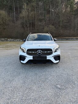 Mercedes GLB 220d 4MATIC AMG Line - 2