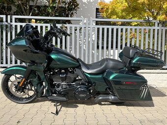 HARLEY DAVIDSON ROAD GLIDE - 2