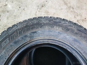 Bridgestone 235/75r15 zimné - 2