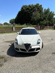 Alfa Romeo Giulietta - 2