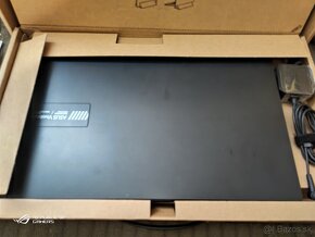 Asus Vivobook E1504 G - 2