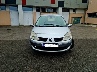 Renault Scénic 1.9 dCi Exception 81 KW - 2