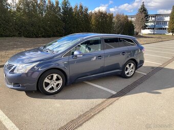 Toyota Avensis 2.2 DCat 110kw Automat - 2