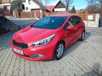 Kia Ceed 1,6 benzín - 2