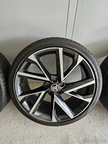 Skoda superb Vega 20" 5x112 - 2